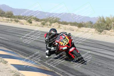 media/Dec-04-2025-Racers Edge (Thu) [[5ebc9f124d]]/3-B Group/3-Session 2 (Turn 7 Inside)/